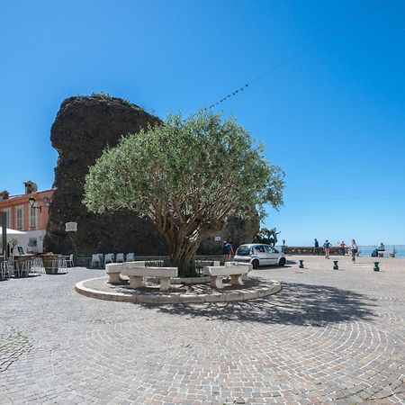 Le Coq Grimaldi - Wifi - Air Conditioning - Quiet Rocabruna Exterior foto